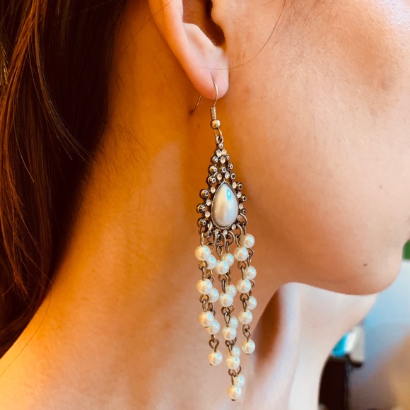 Dangly Faux Pearl Strand Earrings - Picture 2 of 2